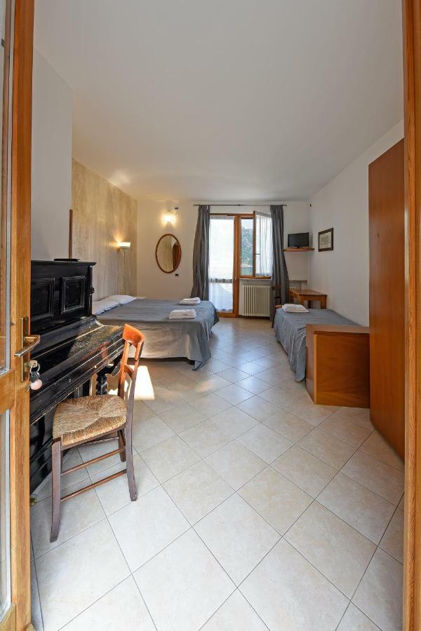 Locanda Dell'Era Dorio Екстер'єр фото