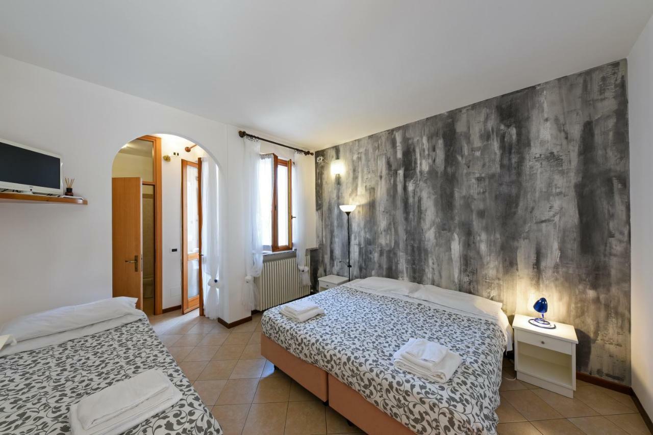 Locanda Dell'Era Dorio Екстер'єр фото
